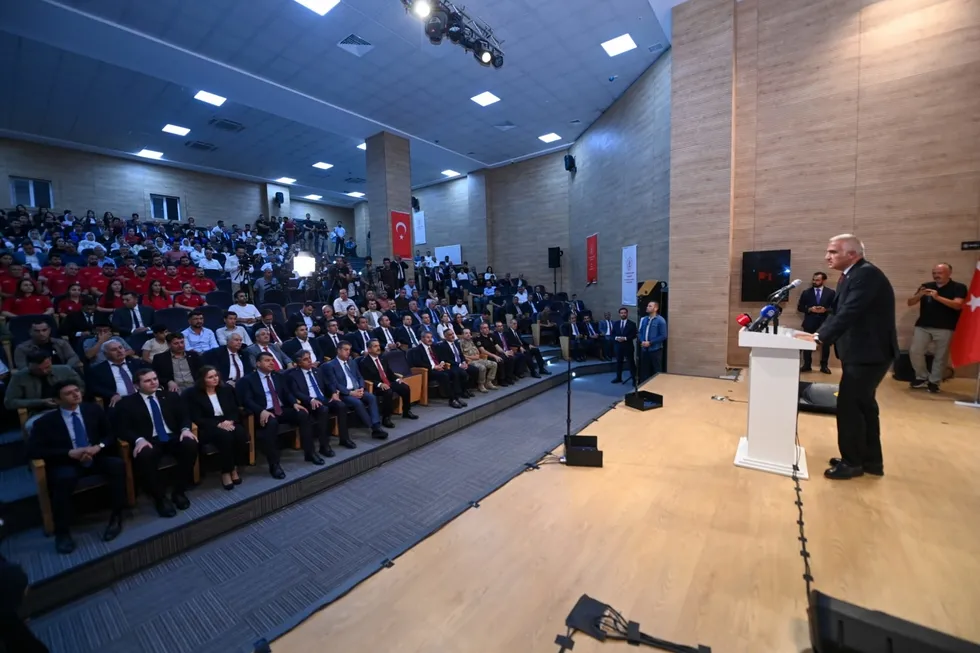 kutuphaneler-cumhuriyet-tarihinin-rekor-sayilarina-ulasti-1785854517837.jpeg (Foto: Ahaber.com.tr)