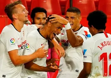 Sevilla'dan Galatasaray'a Türkçe Fernando mesajı