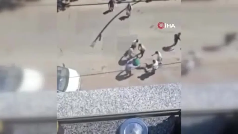 Market çalışanı sokak ortasında gaspçılar tarafından darp edildi