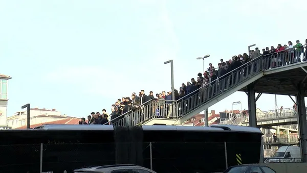 Metrobüs arızası yoğunluğa neden oldu! İBB'den açıklama geldi - 2