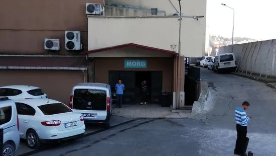 Bıçaklı kavgada İki hafta önce evlenen genç hayata veda etti - 3