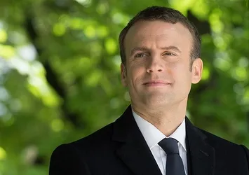 Macron'dan yeni hükümete onay