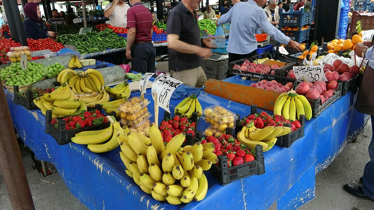 Havalar ısındı pazarda fiyatlar düştü