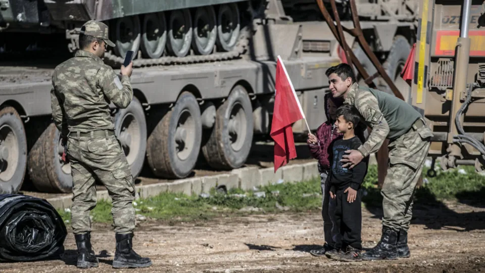 Türk Silahlı Kuvvetleri'nden İdlib'deki gözlem noktalarına sevkiyat!