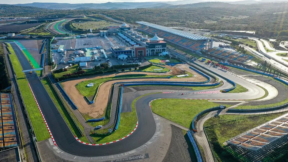 1789908351226.jpg İstanbul'un Kralı Felipe Massa yıllar sonra İstanbul Park'a döndü! Formula 1 Türkiye GP için dikkat çeken sözler - 1
