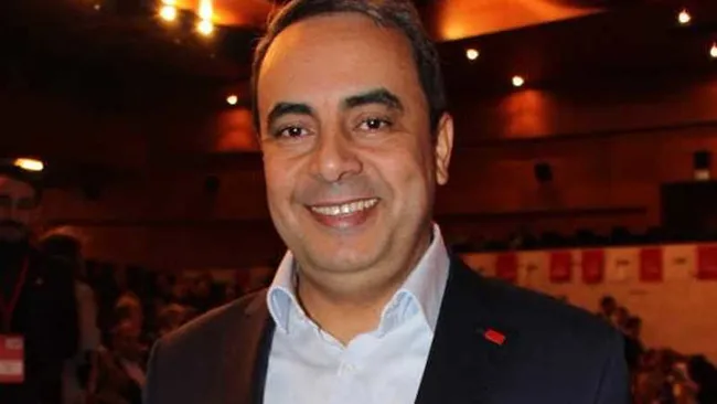 CHP Bursa İl Başkanı İsmet Karaca’nın danışmanı Rafet Yurdakul görüntülü görüşme sırasında tamamen soyundu