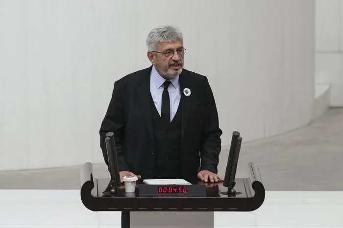 Kılıçdaroğlu’ndan FETÖ’ye KHK kalkanı! CHP’den KHK’lılara destek programı