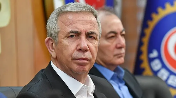 mansur-yavasin-maskesi-dustu-1623510664657.jpg Mansur Yavaş'ın suya yaptığı yüzde 80 zamma tepkiler dinmiyor! "Maskeniz düştü işiniz gücünüz algı" - 7