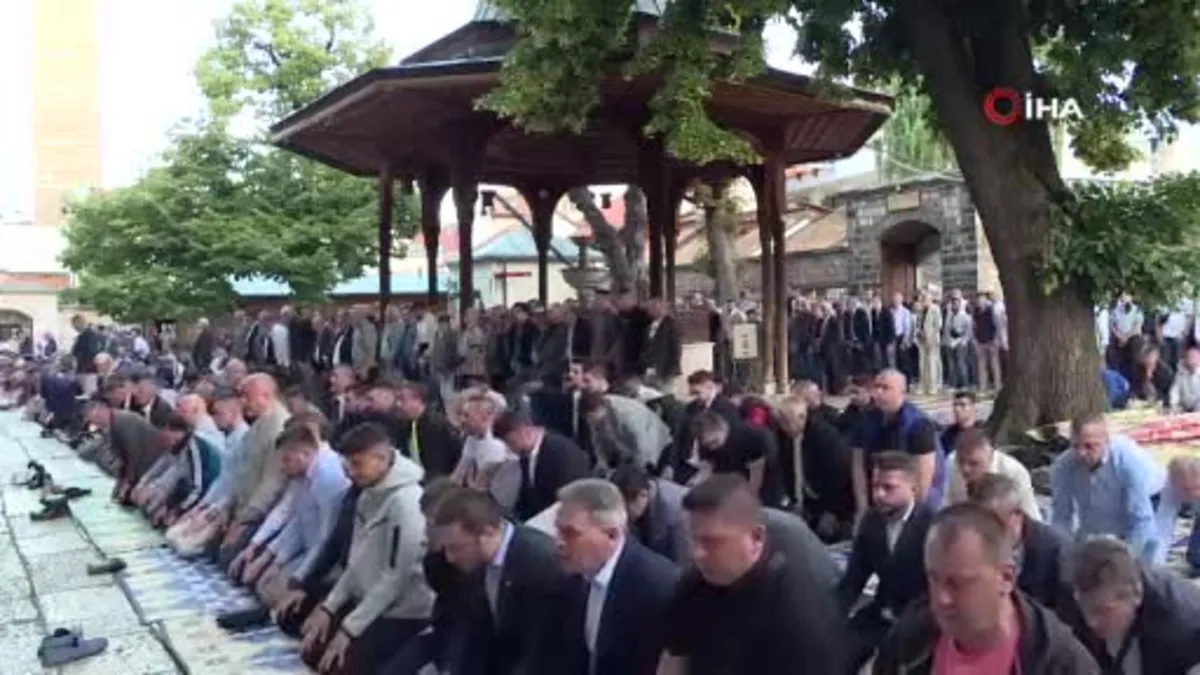 Bosna-Hersek'te bayram namazı kılındı