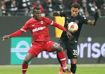 Mbwana Samatta kiralık olarak Genk'te