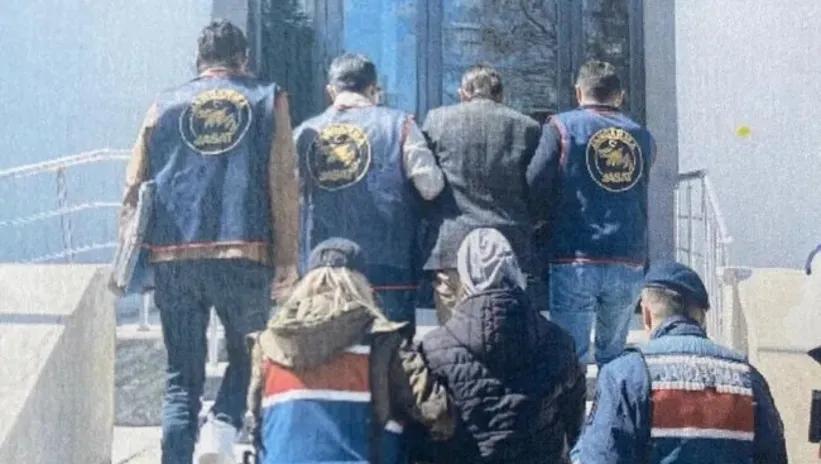 19 yıllık cinayette sır perdesi aralandı! Önce boğdu ardından benzin döküp yaktı