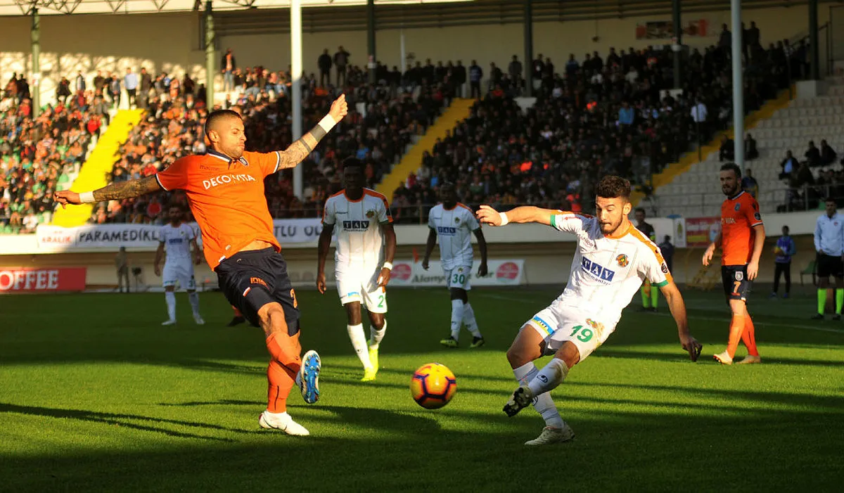 Aytemiz Alanyaspor 1-1 Medipol Başakşehir | Maç sonucu