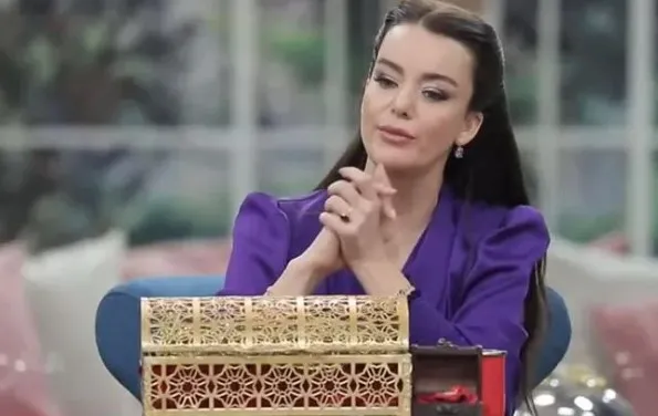 gelinim-mutfakta-ceyrek-altini-kim-kazandi-16-kasim-gelinim-mutfakta-gunun-birincisi-kim-1668606486738.jpg Gelinim Mutfakta çeyrek altını kim kazandı? 16 Kasım Gelinim Mutfakta günün birincisi kim? - 1