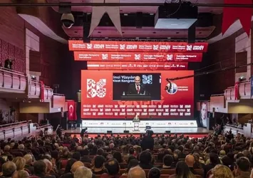 İzmir'de hadsiz kongre! Japon asıllı ABD'li profesör Francis Fukuyama'dan skandal sözler | Muhalefet adına oy istemeye soyundu