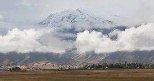 Hakkari- Cilo-Sat Dağları zirvesi beyaza büründü