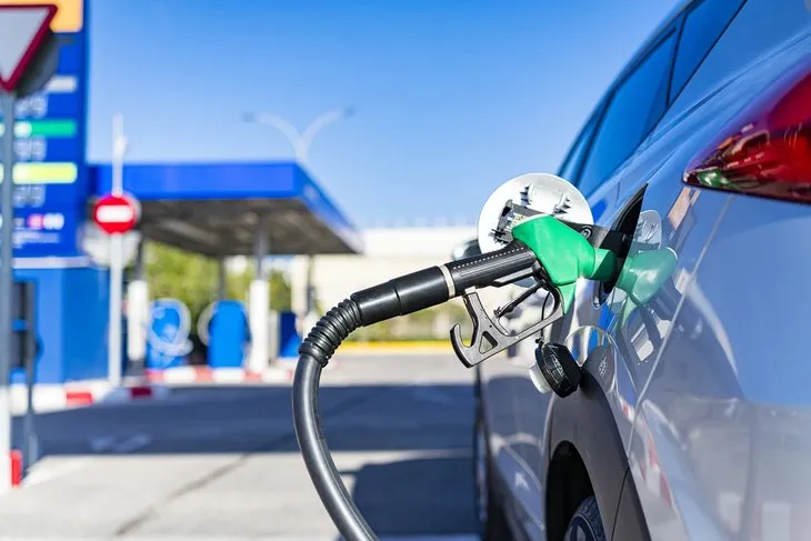 Benzin ve LPG’ye indirim son dakika: 1 Temmuz akaryakıt fiyatları ne kadar? LPG, motorin mazot, benzin fiyatı güncel liste...