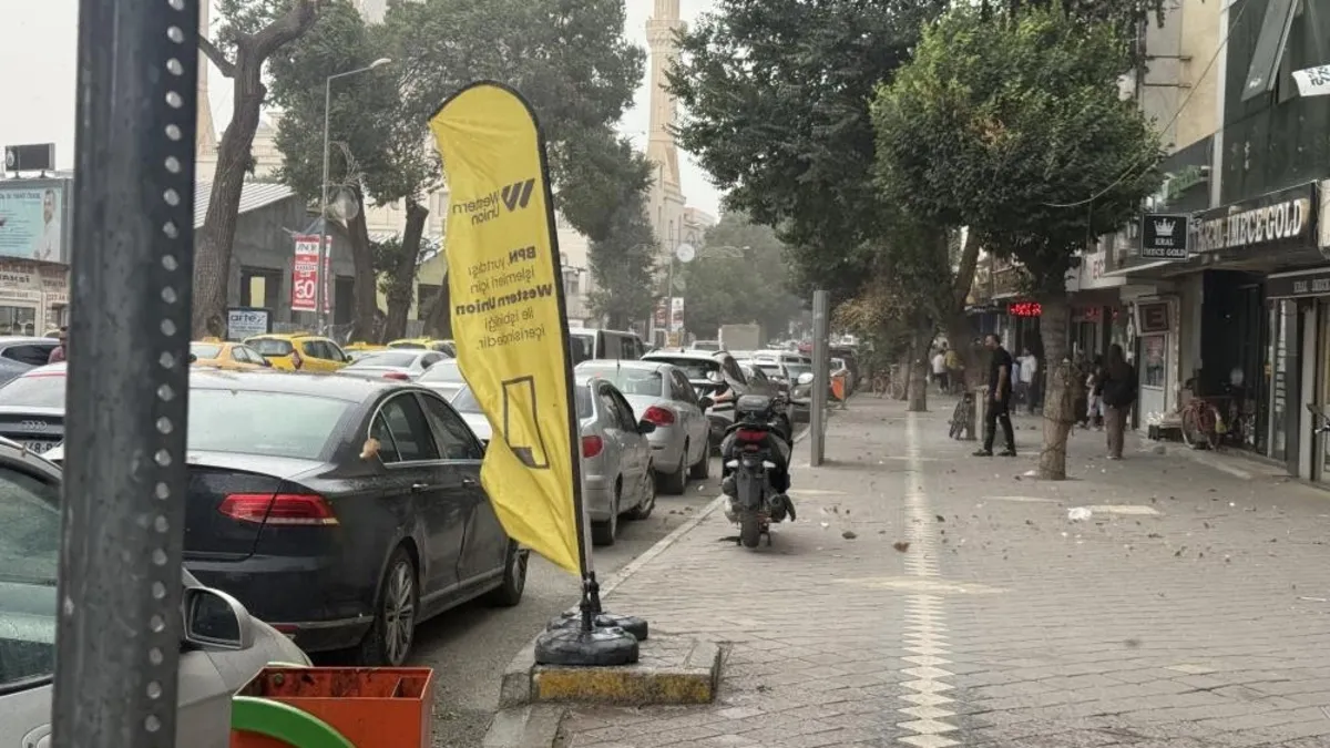 Iğdır’da etkili olan fırtına hayatı olumsuz etkiledi