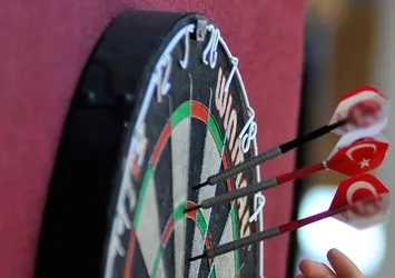 Milli dartçı Ümit Uygunsözlü bir ilke imza attı