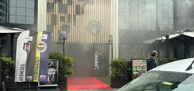 Beşiktaş’ta yangın paniği! Dumanlar caddeyi sardı