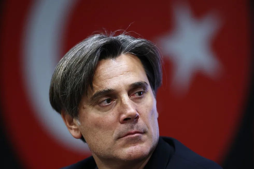 teknik-direktor-vincenzo-montelladan-duygusal-sozler-kalbim-her-zaman-burada-1790272765632.jpg Montella’dan Fransa maçı öncesi açıklama: "Çok önemli eksiklerimiz var" - 1