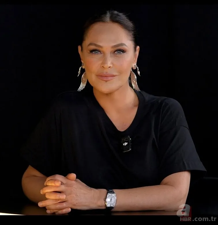 Hülya Avşar'dan meraklandıran paylaşım! Yeni imajı olay oldu 2