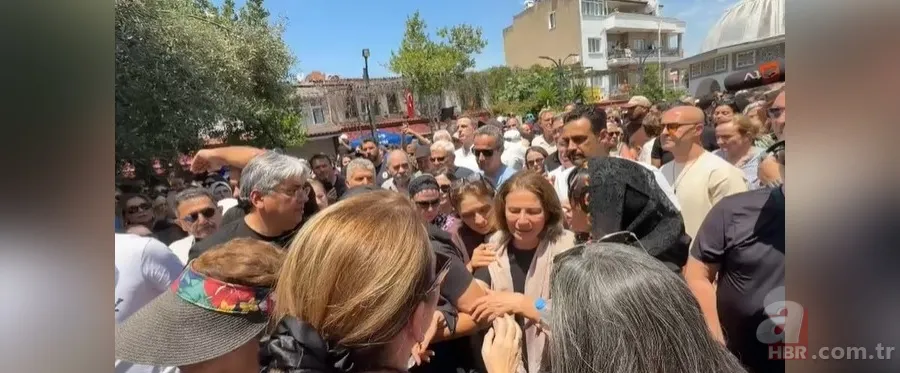 Ece İrtem son yolculuğuna uğurlandı! Cenaze törenindeki görüntülere Deniz Seki'den tepki 18