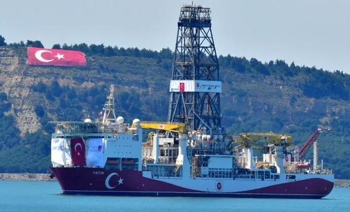 Karadeniz’de sondaj çalışması yapacak Fatih gemisi Trabzon Limanı’na yanaşacak!