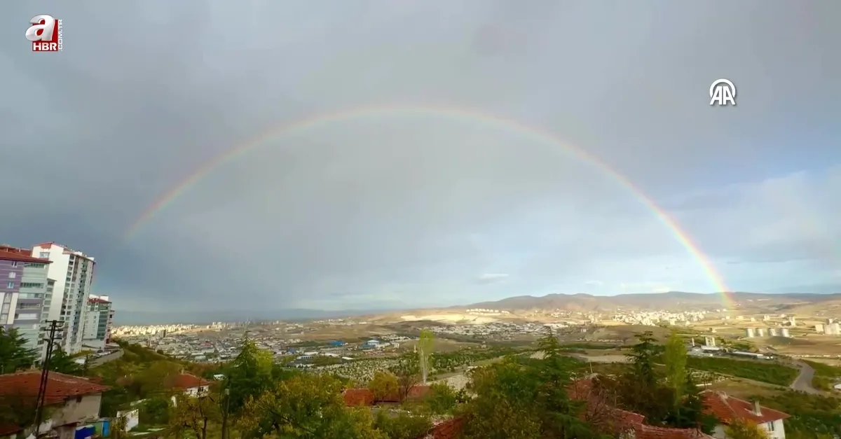 Ankara'da gökkuşağı! Kartpostallık görüntüler