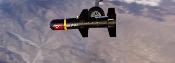 Ağır silahlı ve tehlikeli: Akıncı SİHA envanterde! Dünyaya korku saldı