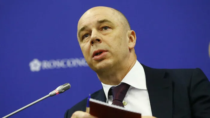 Son dakika: Petroldaki tarihi düşüşün ardından Rusya’dan sürpriz karar: Döviz alımını durdurdu