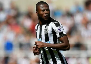 Beşiktaş'ta Mbemba bombası