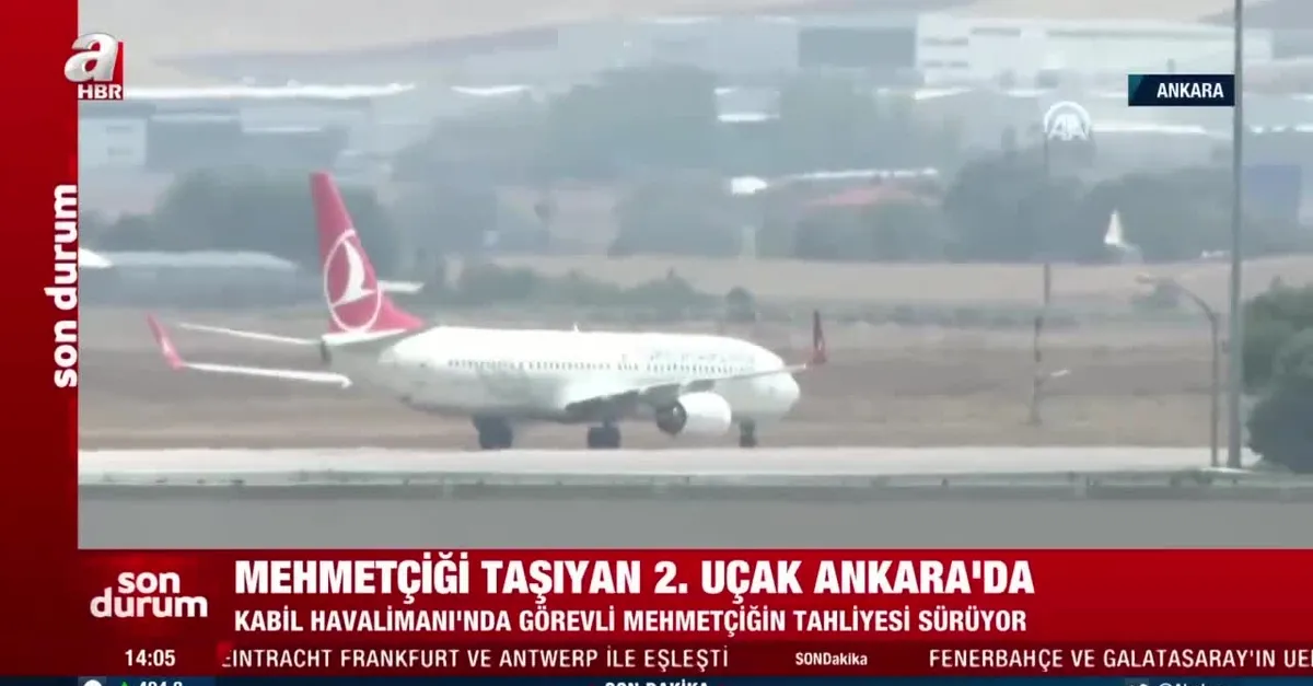 Mehmetçiği taşıyan 2. uçak Ankara’da