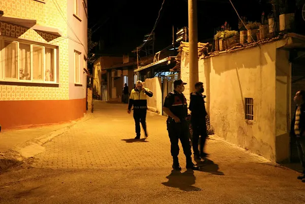 SON DAKİKA | İçişleri Bakanlığı: Ağrı’da PKK’lı teröristlerin taciz ateşi sonucu bir özel harekat polisi şehit oldu