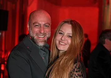 Geçtiğimiz yıl evlenen Naz Elmas ile Erol Özmandıracı’nın evliliğinde kriz!