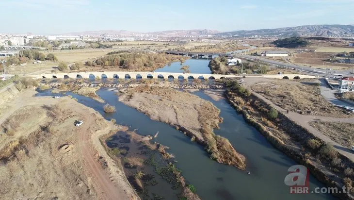 Türkiye’nin en uzun nehri Kızılırmak alarm veriyor! Su seviyesi azaldı kara parçaları gözüktü