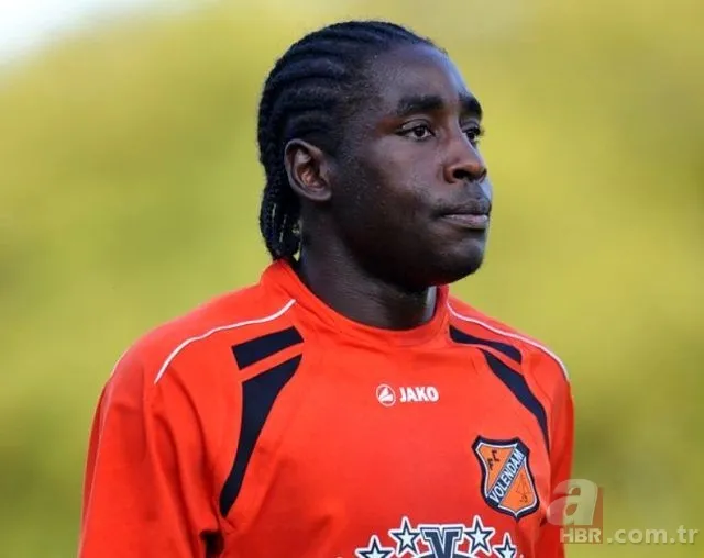 Ünlü futbolcu arabasında başından silahla vurularak öldürüldü! 2