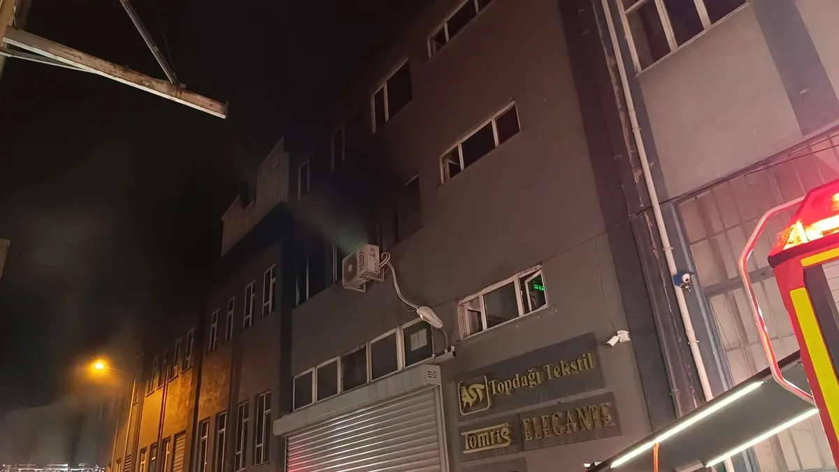 Tekstil atölyesinde korkutan yangın!