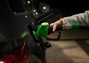 Akaryakıtta tabela değişiyor! İndirim geliyor