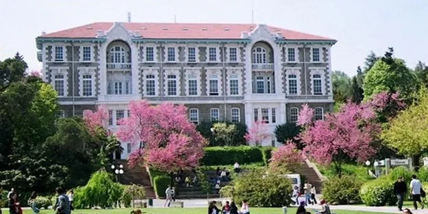 Boğaziçi Üniversitesi bu cesareti kimden alıyor? Kendini yasaların üstünde görüyor! Ne YÖK’ü ne de MEB’i dikkate alıyor