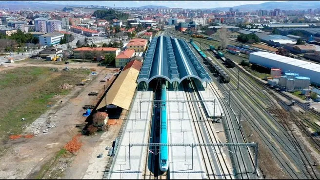 Sivas-İstanbul arası Yüksek Hızlı Tren seferleri başlıyor