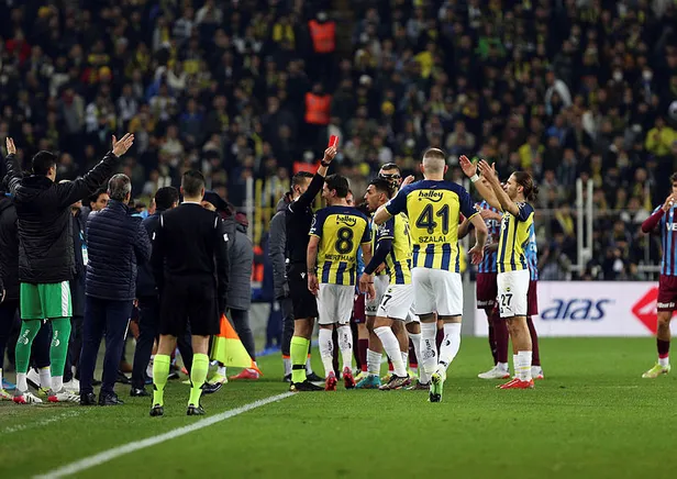 Trabzonspor Fenerbahçe maçı hangi kanalda? 24 Aralık TS FB derbisi şifreli mi, şifresiz mi? Karşılaşma saat kaçta?