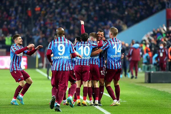trabzonspor-2-konyaspor-1-mac-sonucu-zirve-kapismasi-trabzonsporun-1644775877398.jpg Trabzonspor: 2 - Konyaspor: 1 MAÇ SONUCU | Zirve kapışması Trabzonspor'un - 4