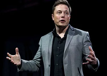 Moody’s Tesla’nın kredi notunu düşürdü