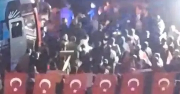CHP'de Mersin savaşı! CHP'li teşkilattan Ali Mahir Başarır'a yumurtalı saldırı - 3