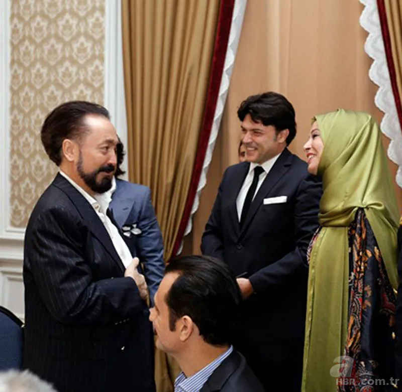 Adnan Oktar suç örgütü operasyonunda yeni görüntüler ortaya çıktı! Polise silahlı saldırı | Yüklü miktarda Türk Lirası ve döviz... 10