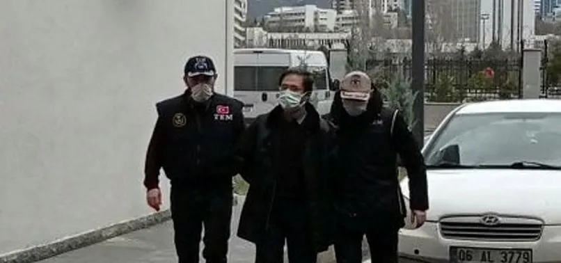 Rütbesini teröristbaşı Gülen'in taktığını itiraf eden FETÖ'cü Serdar Atasoy hakim karşısında kıvırdı