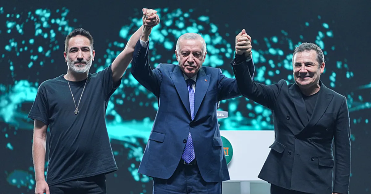 Başkan Erdoğan GENÇFEST’te konser keyfine ortak oldu