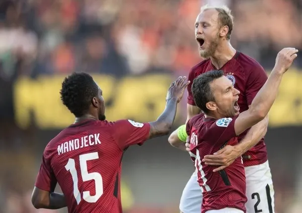 Semih Kaya sahayı gözyaşlarıyla terk etti - 1