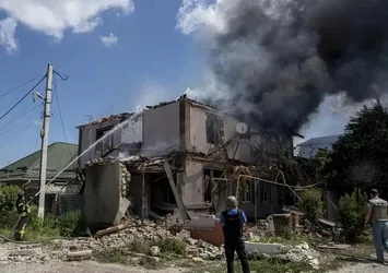 Rusya'dan Ukrayna'ya bombardıman: 7 ölü 20 yaralı...