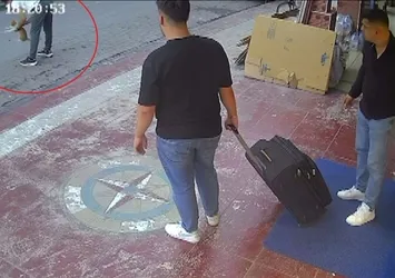 Kediye Heimlich manevrası yapan vatandaş hayatını kurtardı